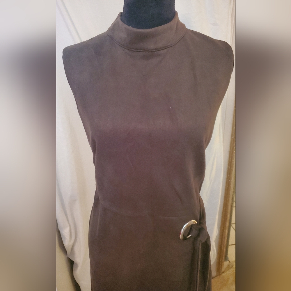 Emma & Michele Brown Midi Dress